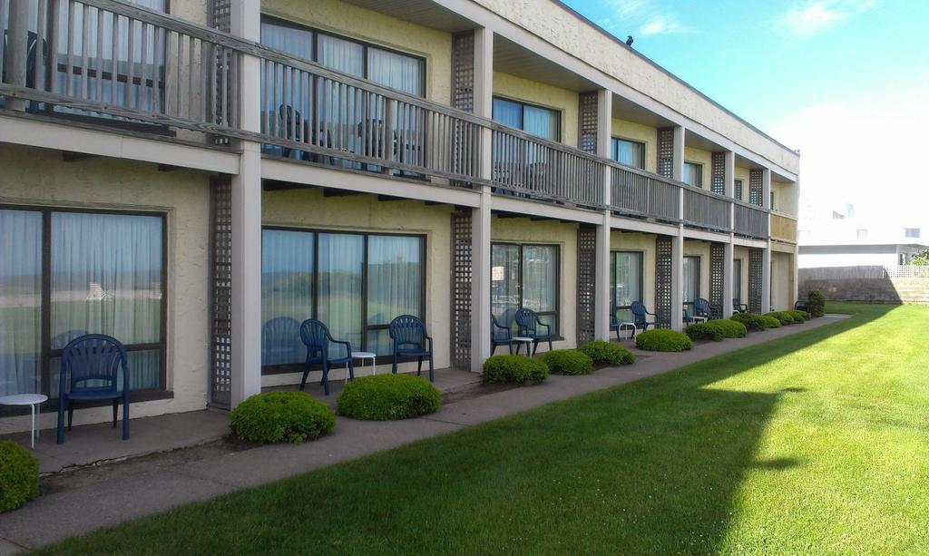 Surf & Sand Beach Motel South Yarmouth Exterior photo